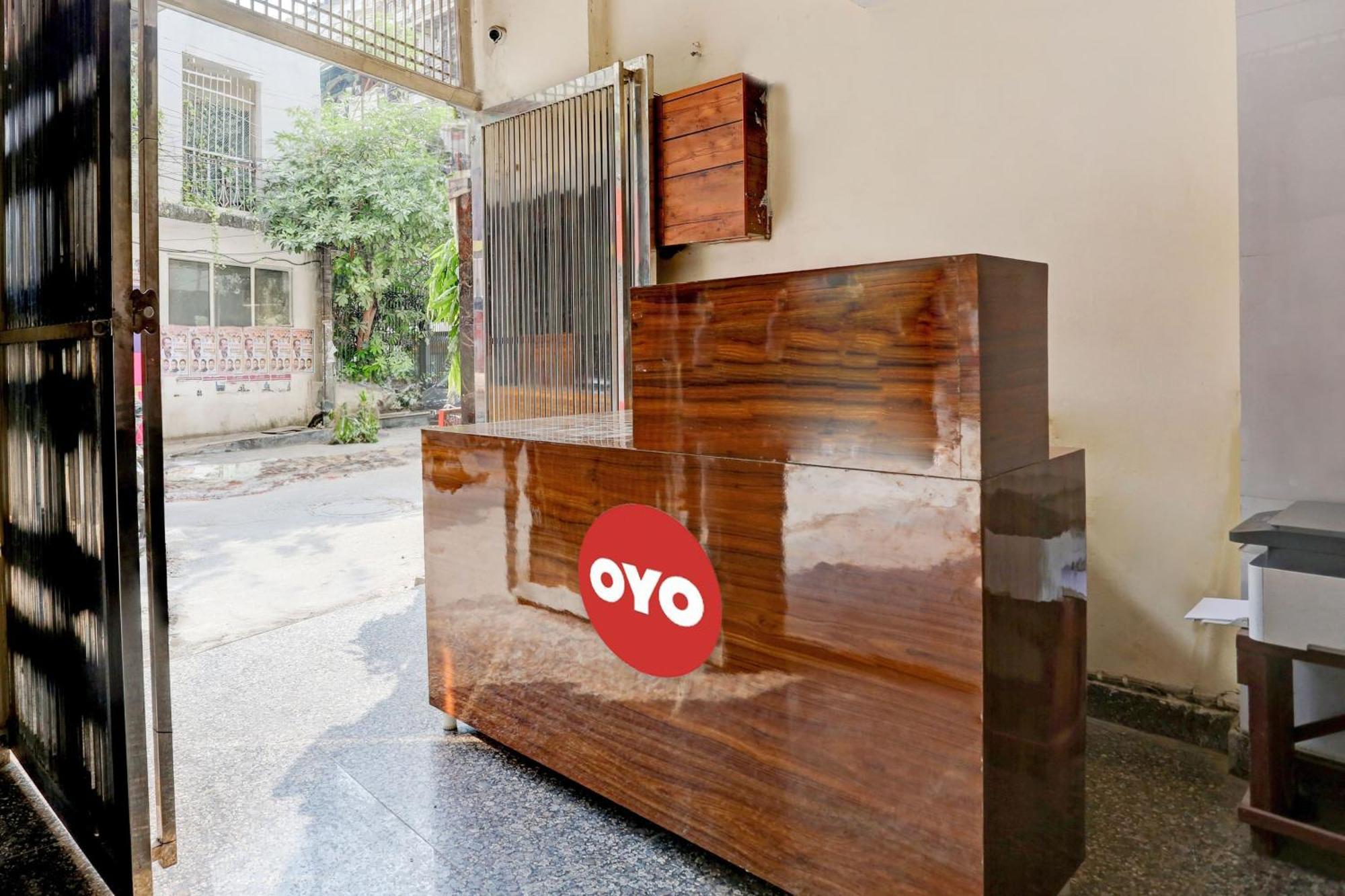 Hotel O Family Deluxe New Delhi Exterior photo